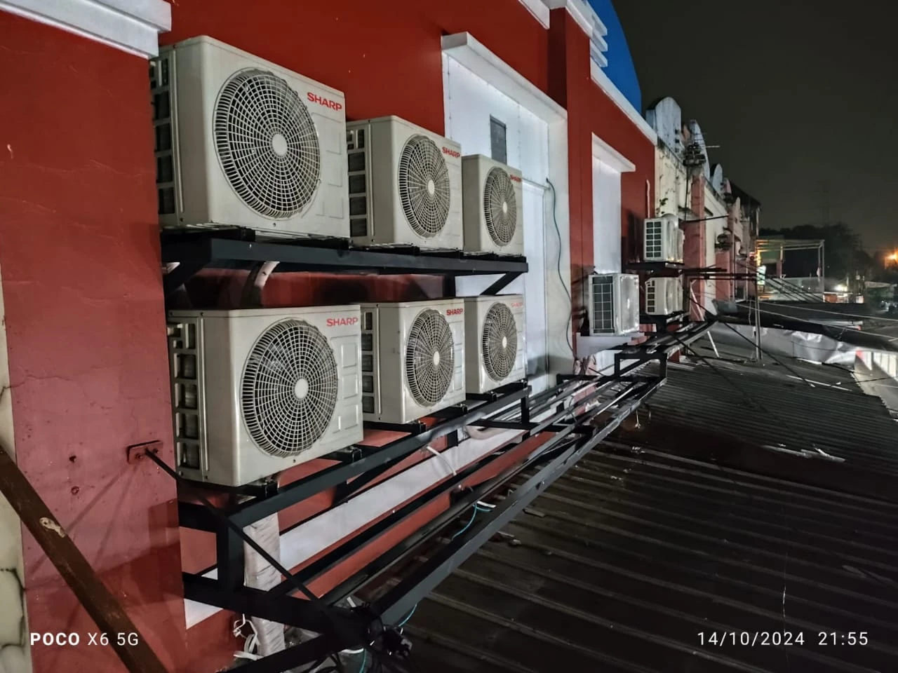 Pemasangan AC Sharp 12 Unit Di Gunung Putri